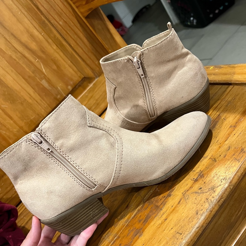 Boots! Size 9.5